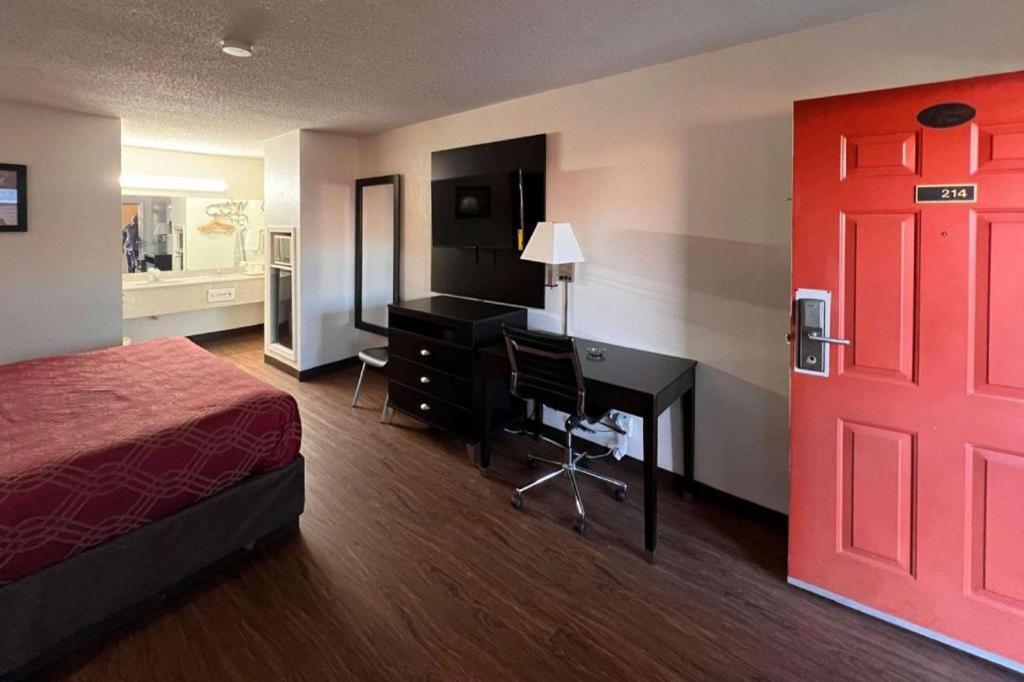 Econo Lodge Inn & Suites I-20, Exit 73 Tuscaloosa Bagian luar foto