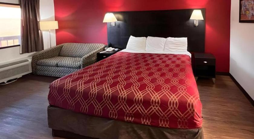 Econo Lodge Inn & Suites I-20, Exit 73 Tuscaloosa Bagian luar foto